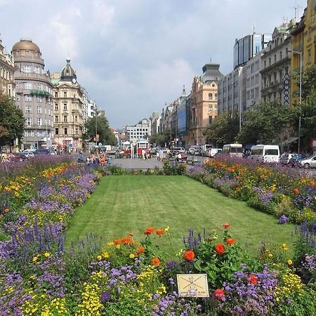 Royal Prague Apartment Celakovskeho Sady Exteriér fotografie